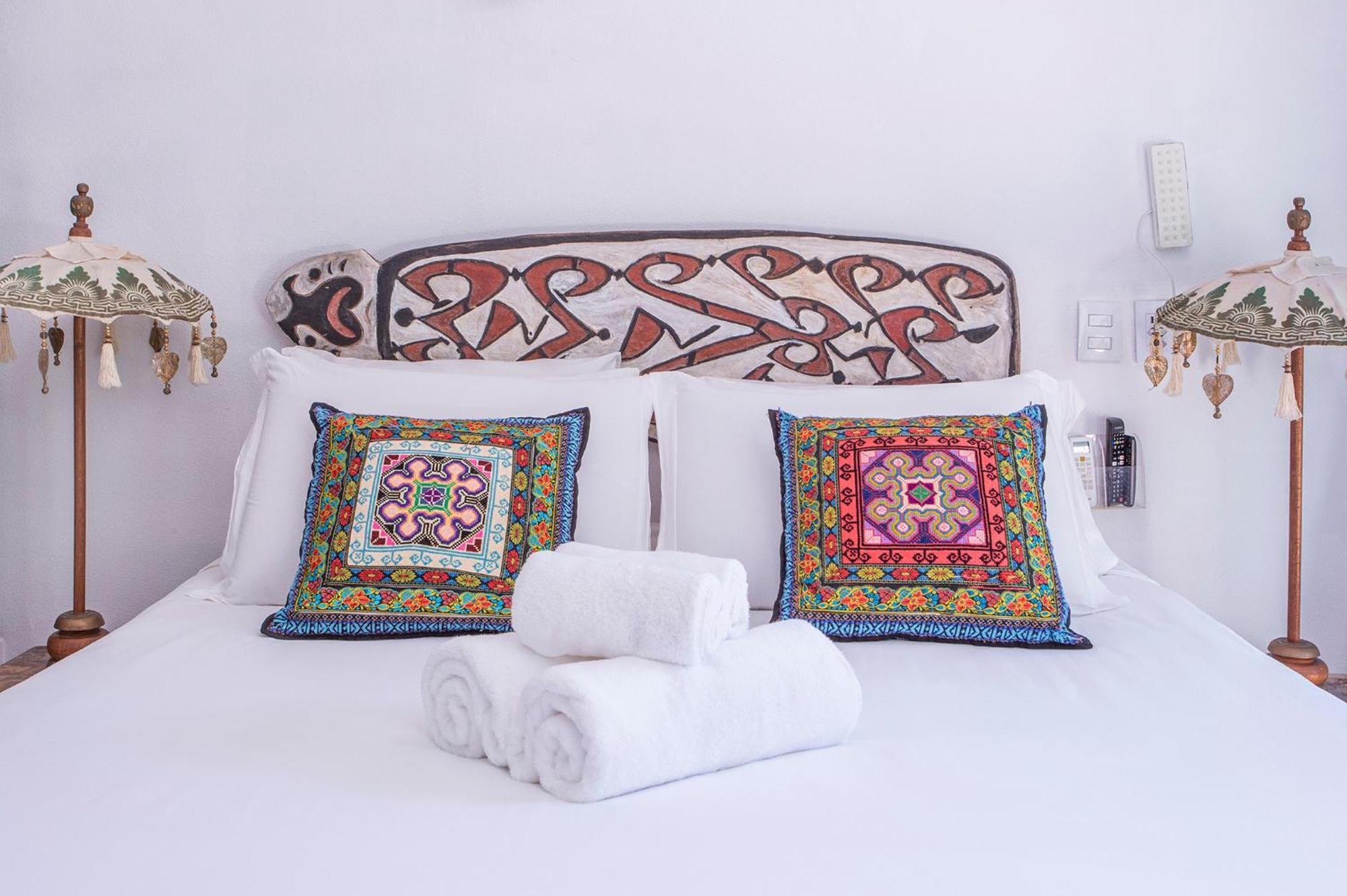 Kebaya Hotel Ilhabela