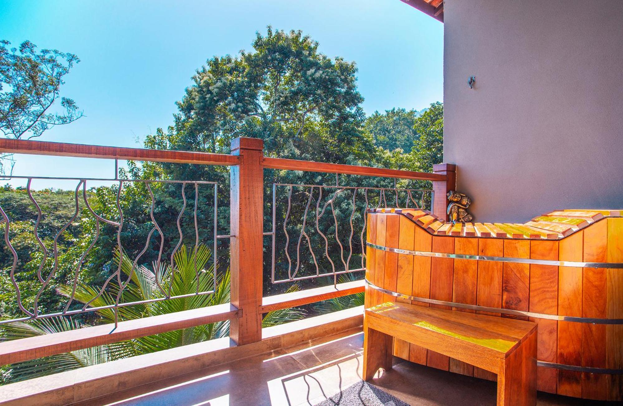 Kebaya Hotel Ilhabela